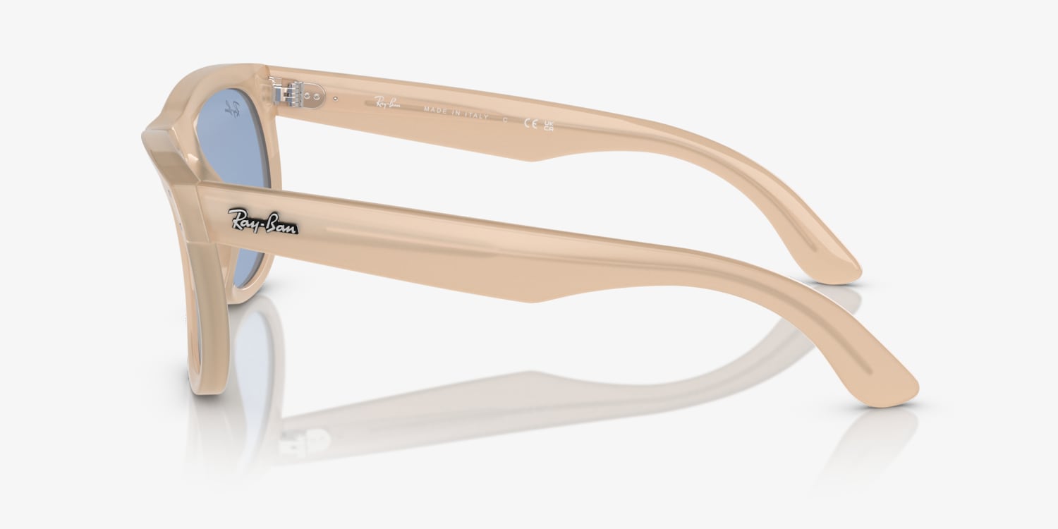 Ray-Ban Wayfarer Reverse サングラス RB502S Ray-Ban RBR0502S Wayfarer Reverse Sunglasses | LensCrafters