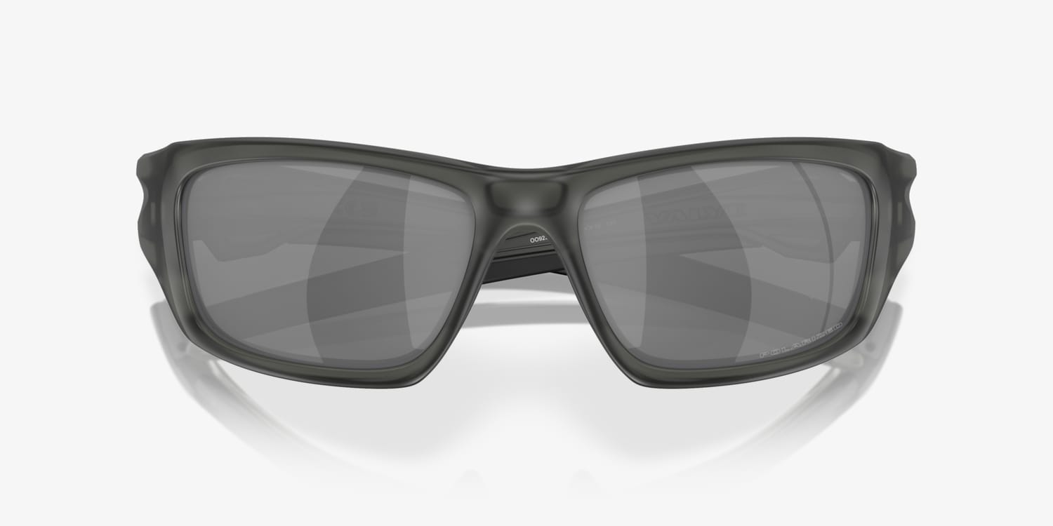 Oakley OO9236 Valve® Sunglasses | LensCrafters