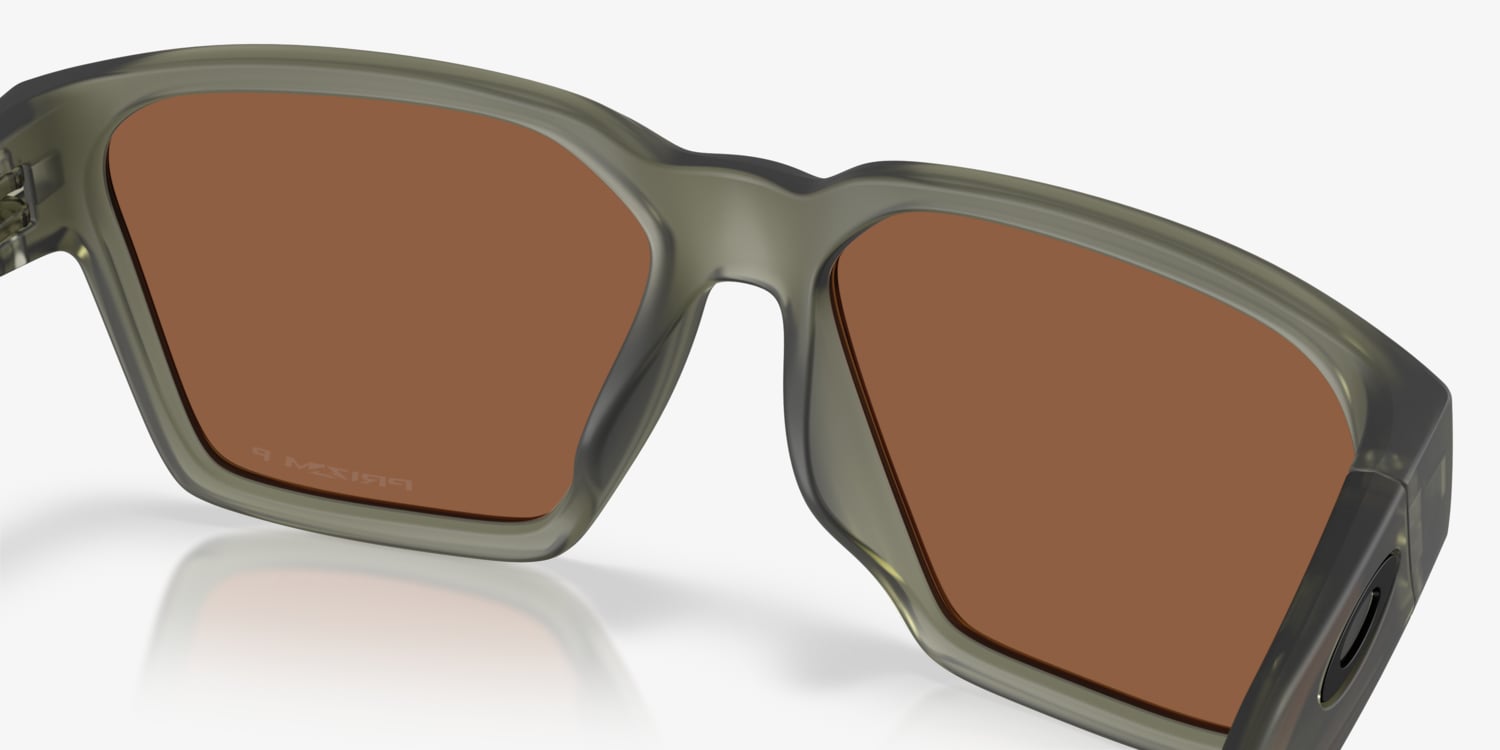 ウサピヨ、オル君 Oakley OO9497 Briza Sunglasses | LensCrafters