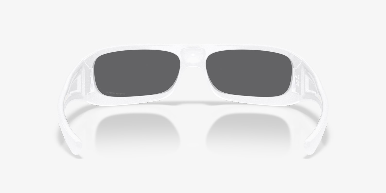 Oakley OO9520 Permian Sunglasses | LensCrafters
