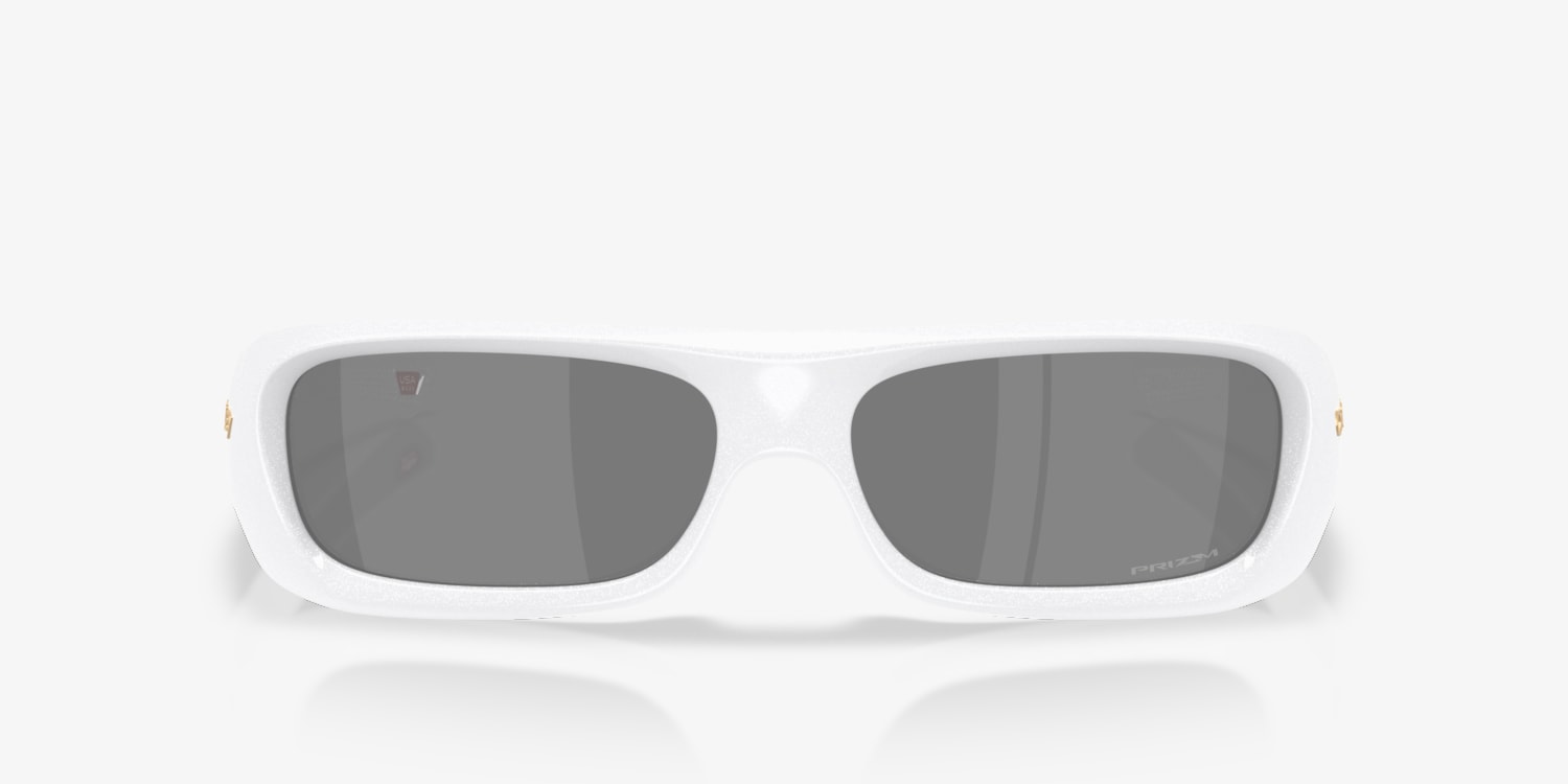 Oakley OO9520 Permian Sunglasses | LensCrafters