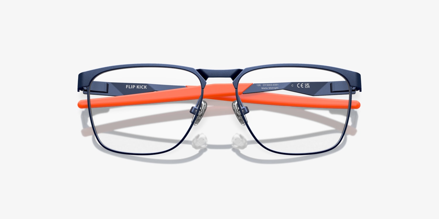 Oakley OY3003 Flip Kick (Youth Fit) Eyeglasses | LensCrafters