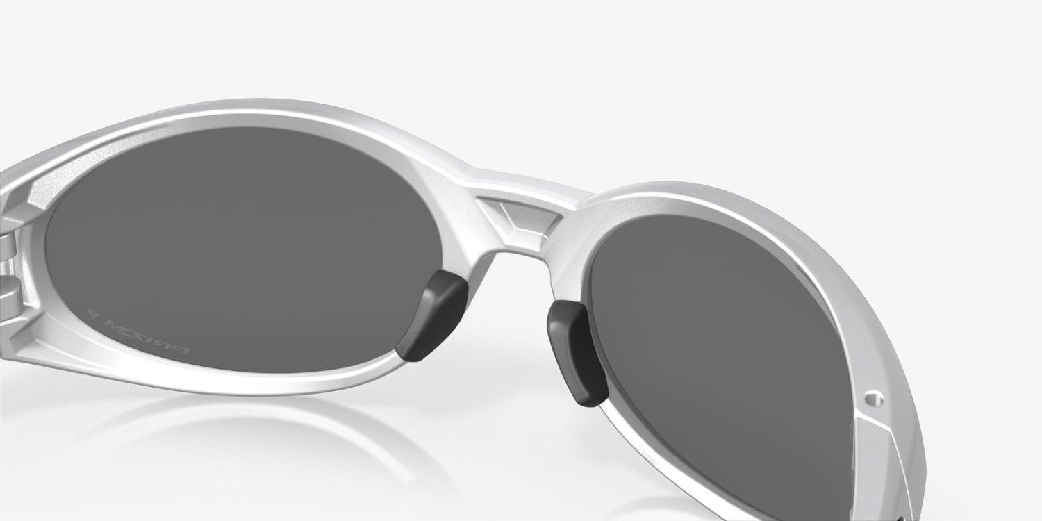 Oakley OO9438 Eye Jacket™ Redux Sunglasses | LensCrafters