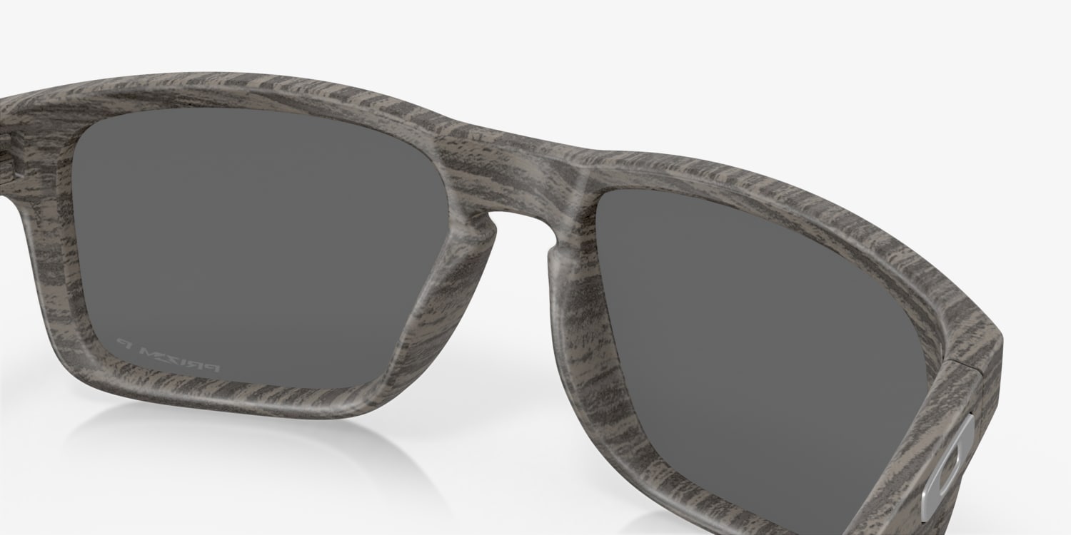 Oakley OO9102 Holbrook™ Sunglasses | LensCrafters