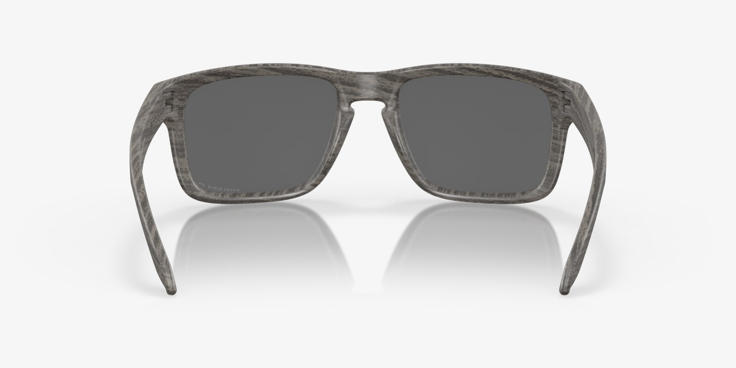 Oakley OO9102 Holbrook™ Sunglasses | LensCrafters