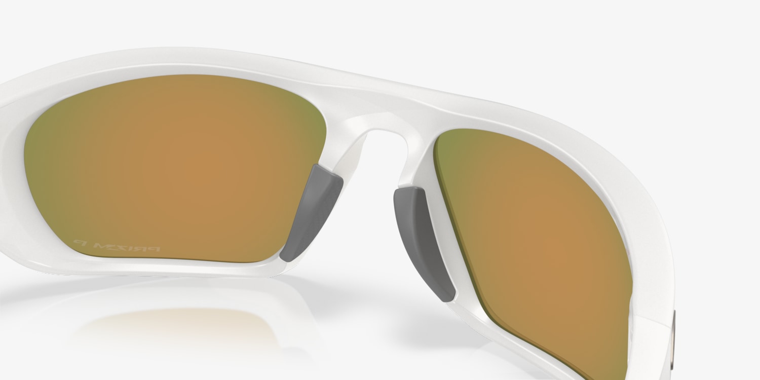 Oakley OO9431 Lateralis Seek Collection Sunglasses | LensCrafters