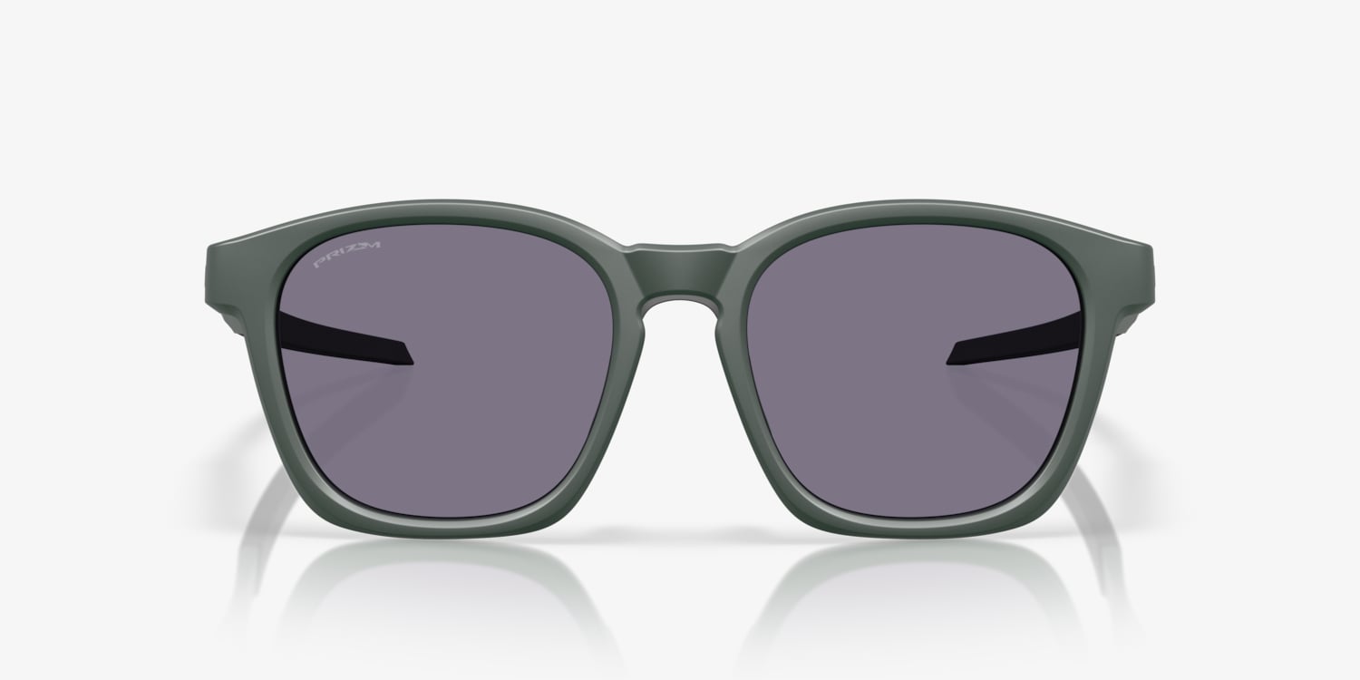 Oakley OO9507D Shackle Sunglasses | LensCrafters