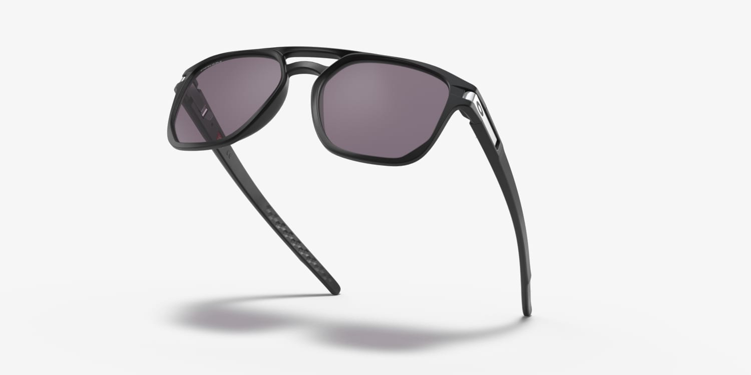 Oakley OO9436 Latch™ Beta Sunglasses | LensCrafters