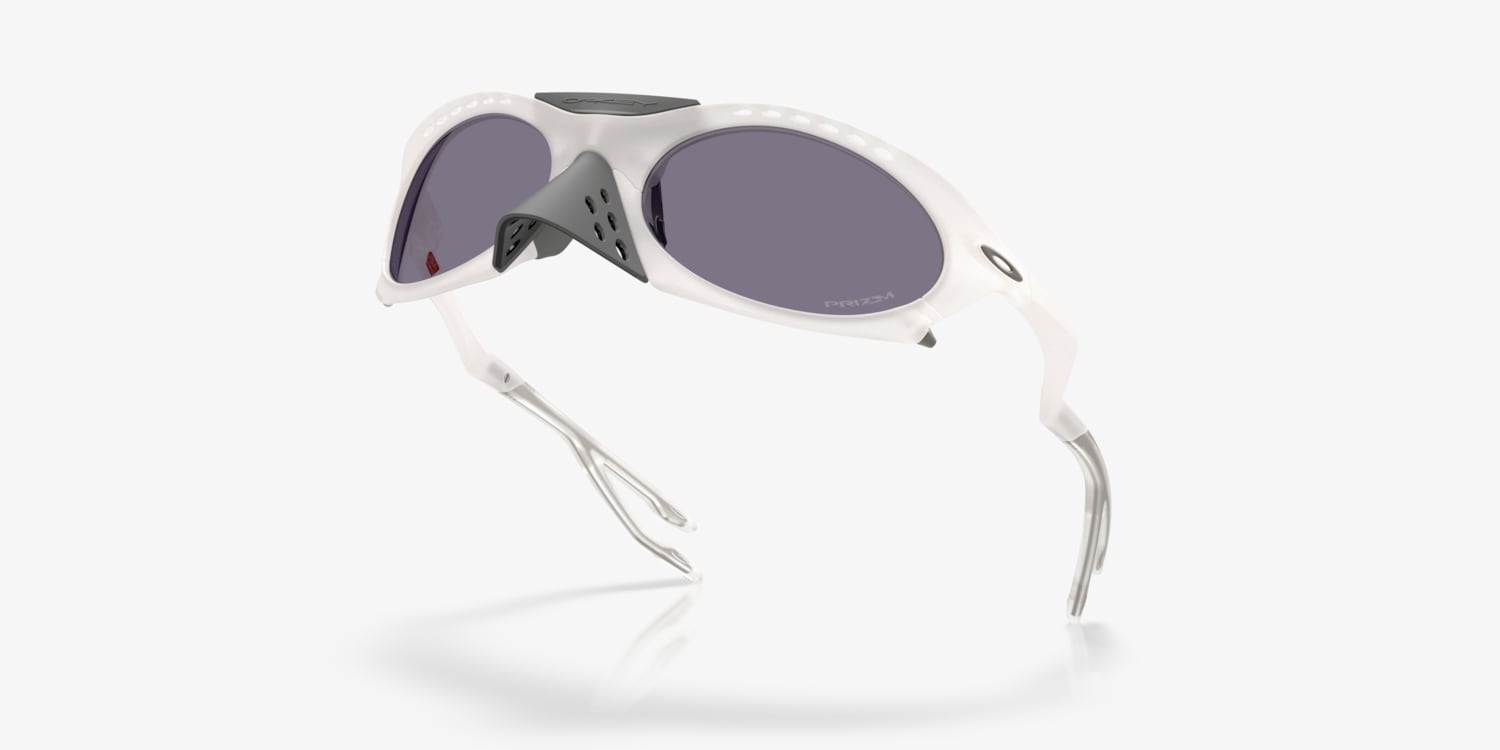 Oakley OO9437 Plantaris Seek Collection Sunglasses | LensCrafters