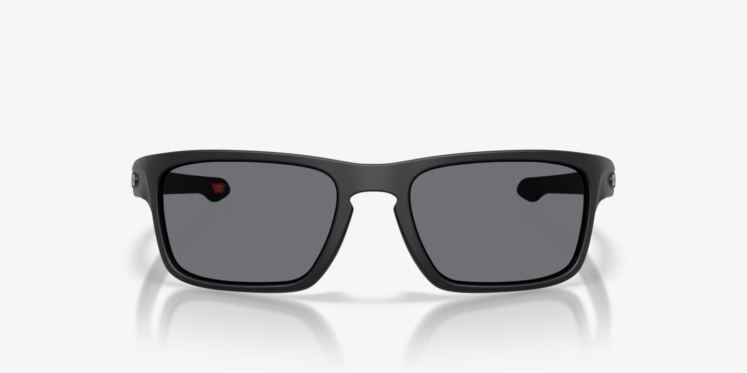 Oakley OO9408 Sliver™ Stealth Sunglasses | LensCrafters