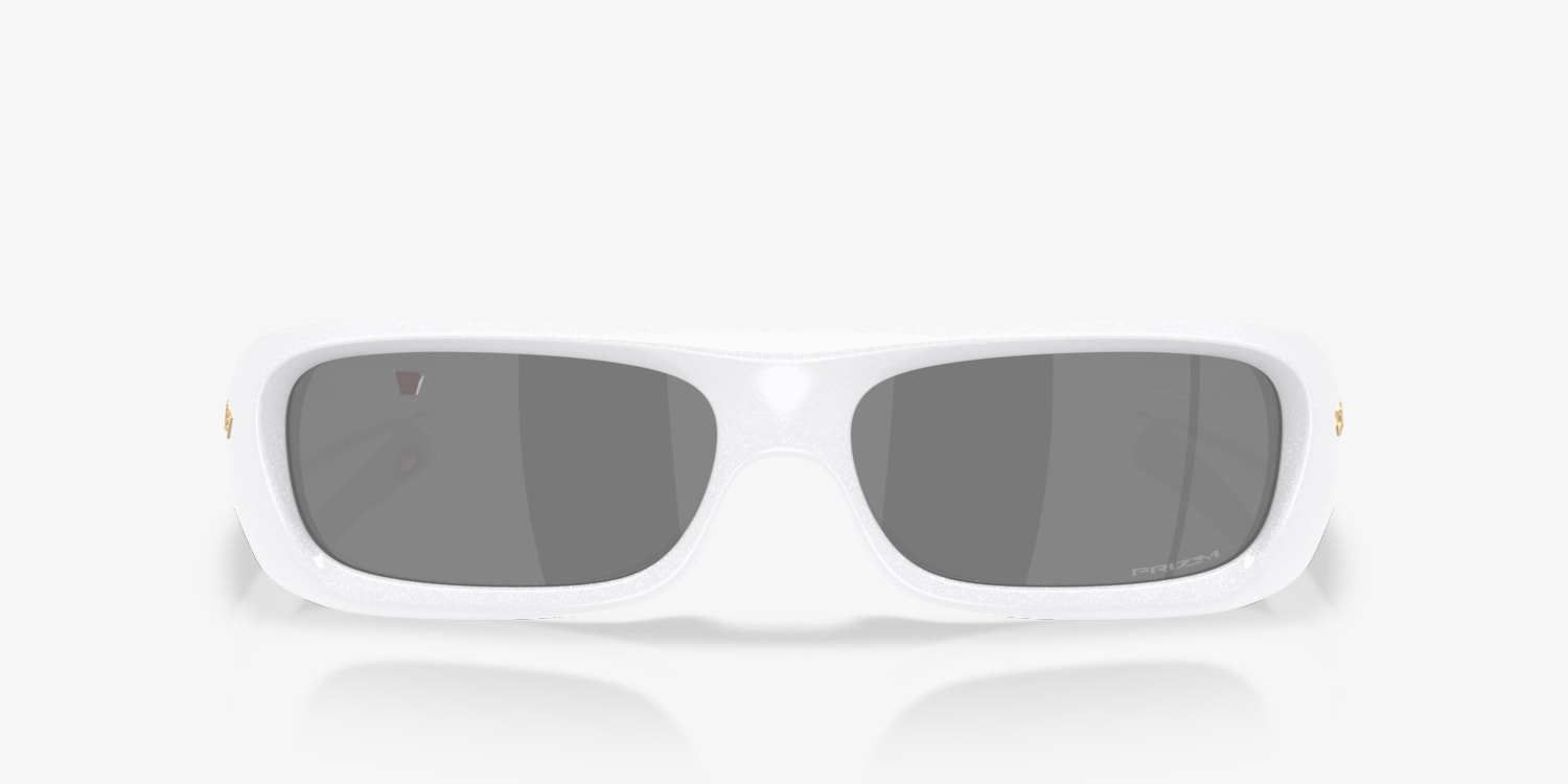 Oakley OO9520 Permian Sunglasses | LensCrafters