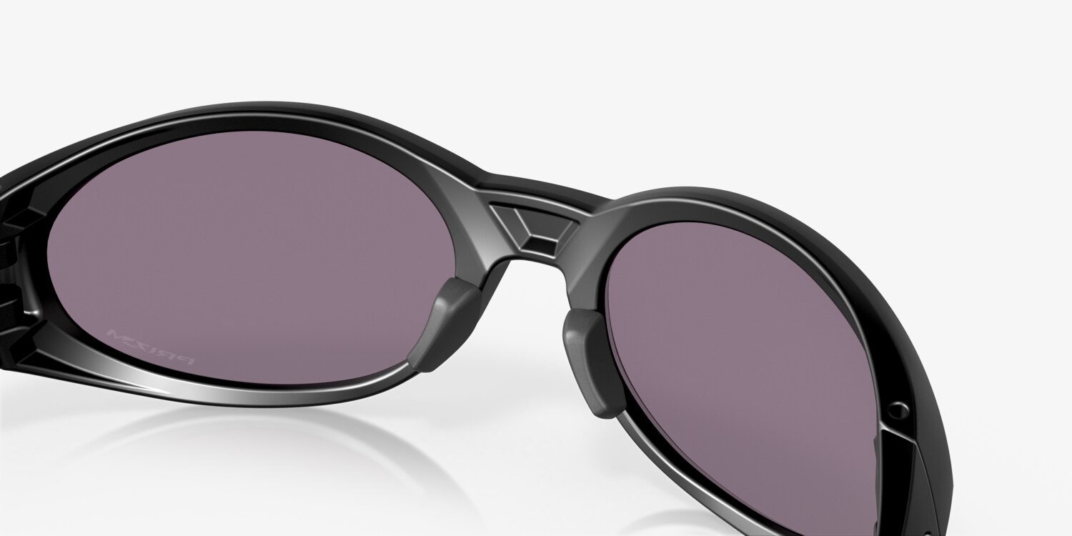 Oakley OO9438 Eye Jacket™ Redux Sunglasses | LensCrafters