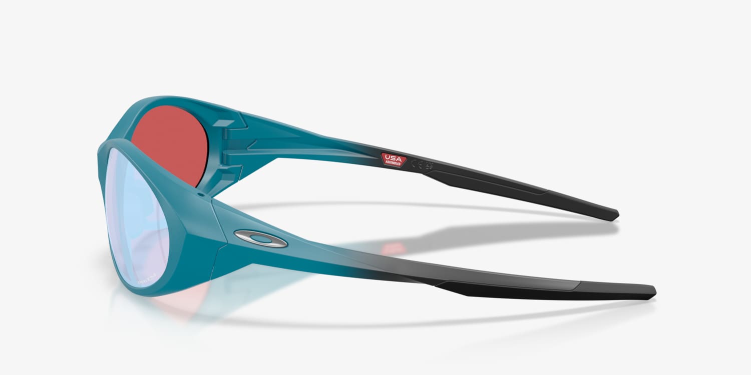 Oakley OO9438 Eye Jacket™ Redux Sunglasses | LensCrafters