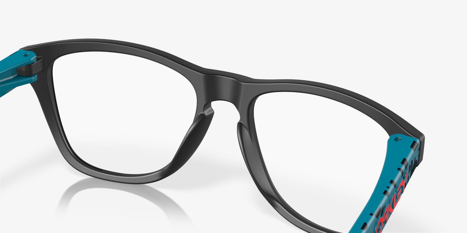 Oakley OY8009 Frogskins™ XS (Youth Fit) Eyeglasses | LensCrafters