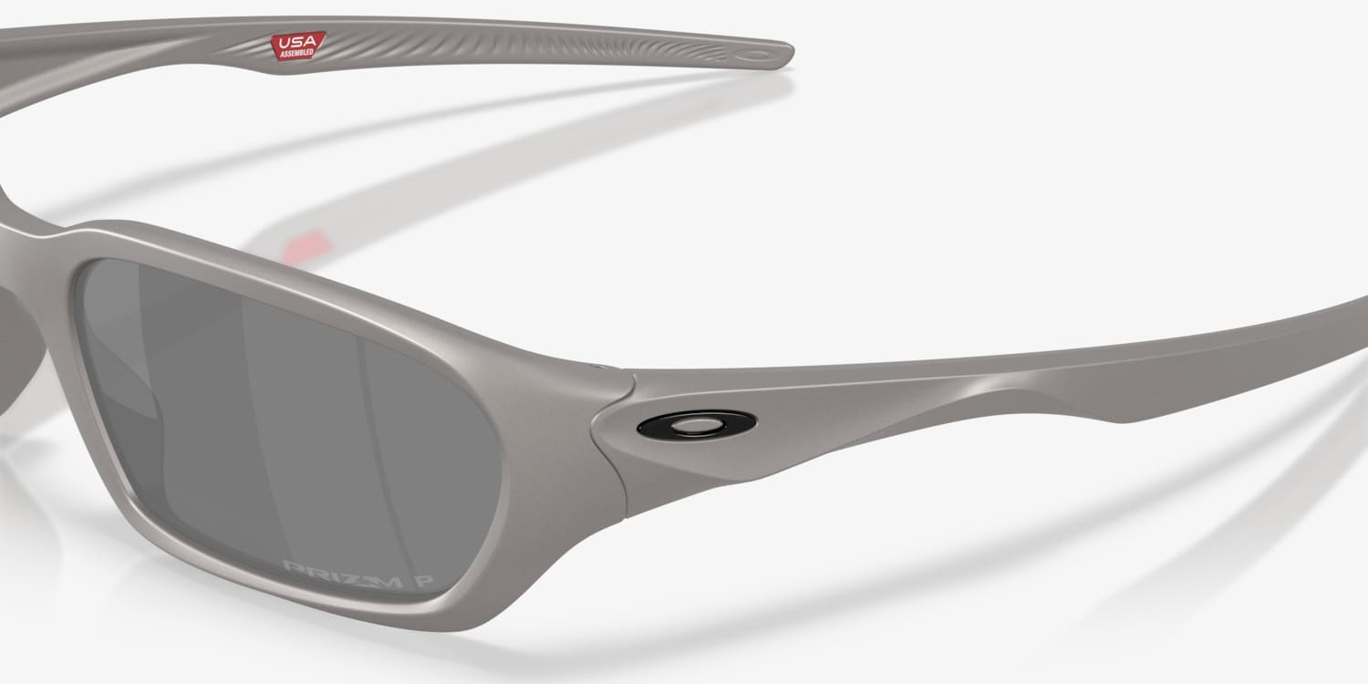 Oakley OO9530 Terraforma Sunglasses | LensCrafters